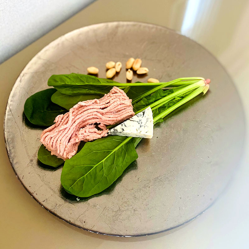 SoMeat Roulade with Spinach and Blue Cheese